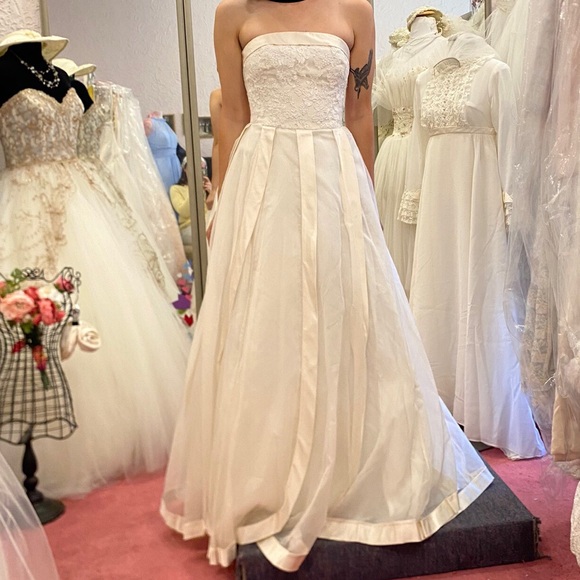 nancy issler Dresses & Skirts - Vintage Nancy Issler Wedding Gown Dress Ballgown